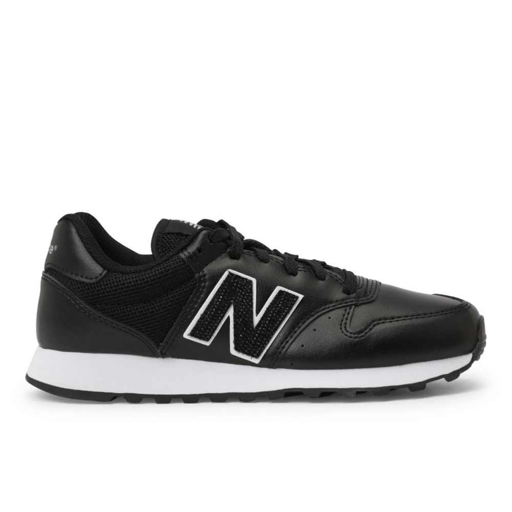 New balance clearance falabella quito